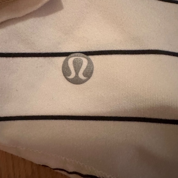 Lululemon Tuck And Flow Long Sleeve Slalom Stripe Angel Wing Sz 6 ( no size dot) - Picture 11 of 12
